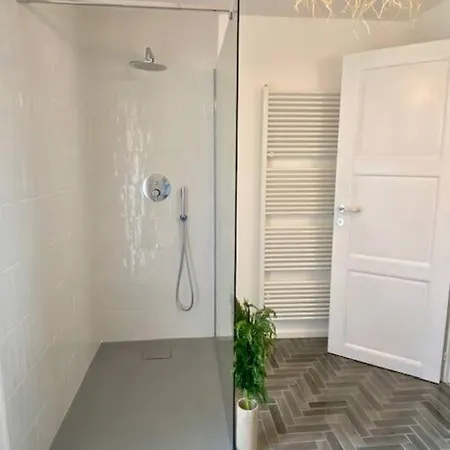 Apartman Casa Parasio - Zentral, Aber Himmlisch Ruhig Imperia